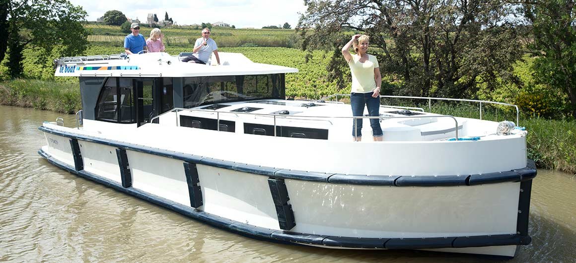 Horizon 3 PLUS | River & Canal Boats | Le Boat